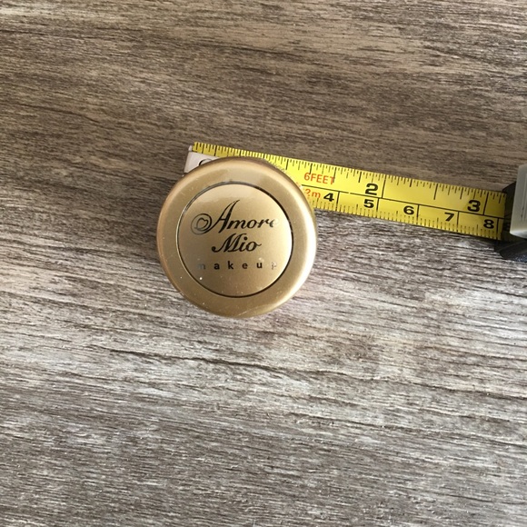 Amore Mio Cosmetics Shimmer Powder, Sh22, 2.5-Gram - Picture 4 of 4